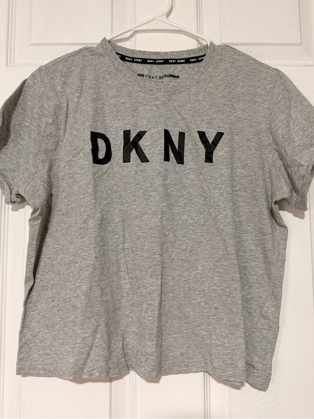 DKNY Gray Short Sleeve Logo Tee in Heather Gray with Black Print
